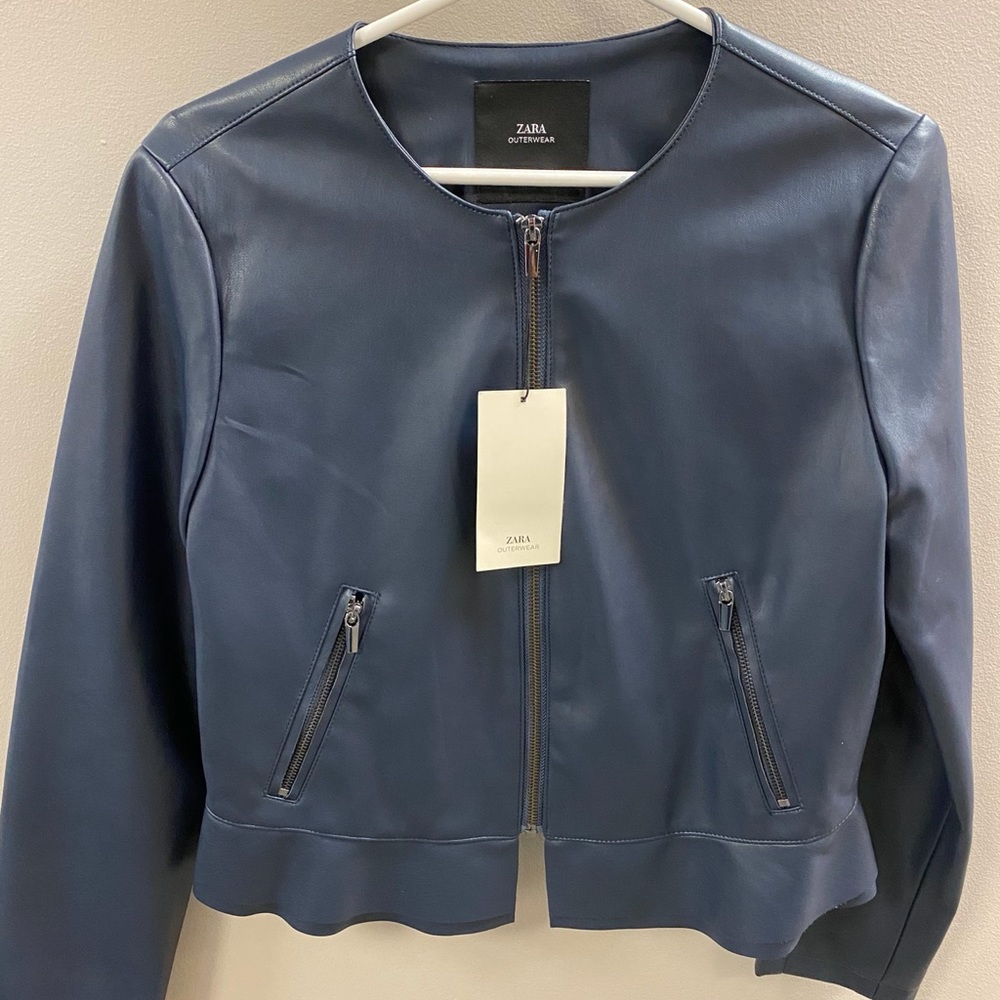 Zara women's faux jacket! Stylish/perfect for fall